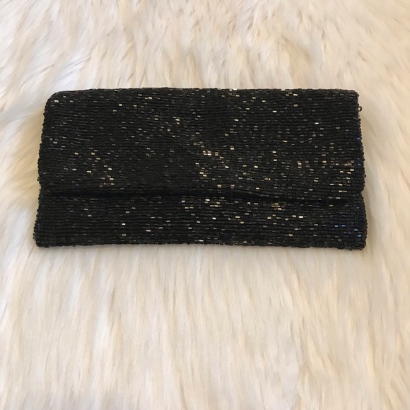 moyna beaded clutch
